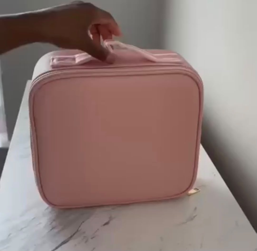 Laden Sie das Video: BeauTrove Video Organizer